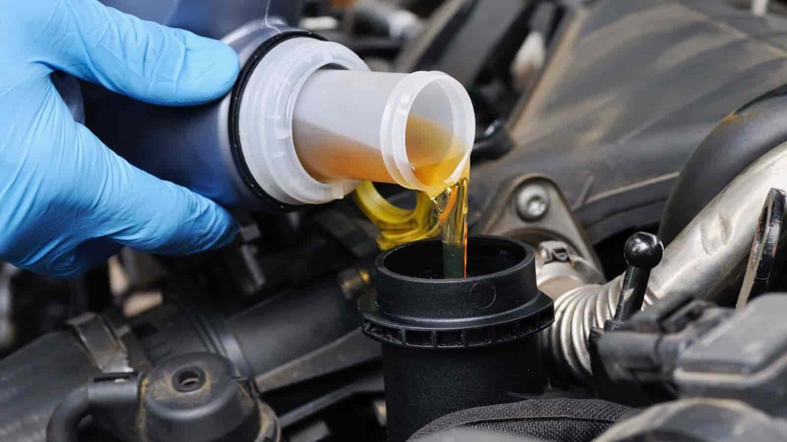  زيت محرك هيونداي (Hyundai engine oil) + سعر شراء رائع 