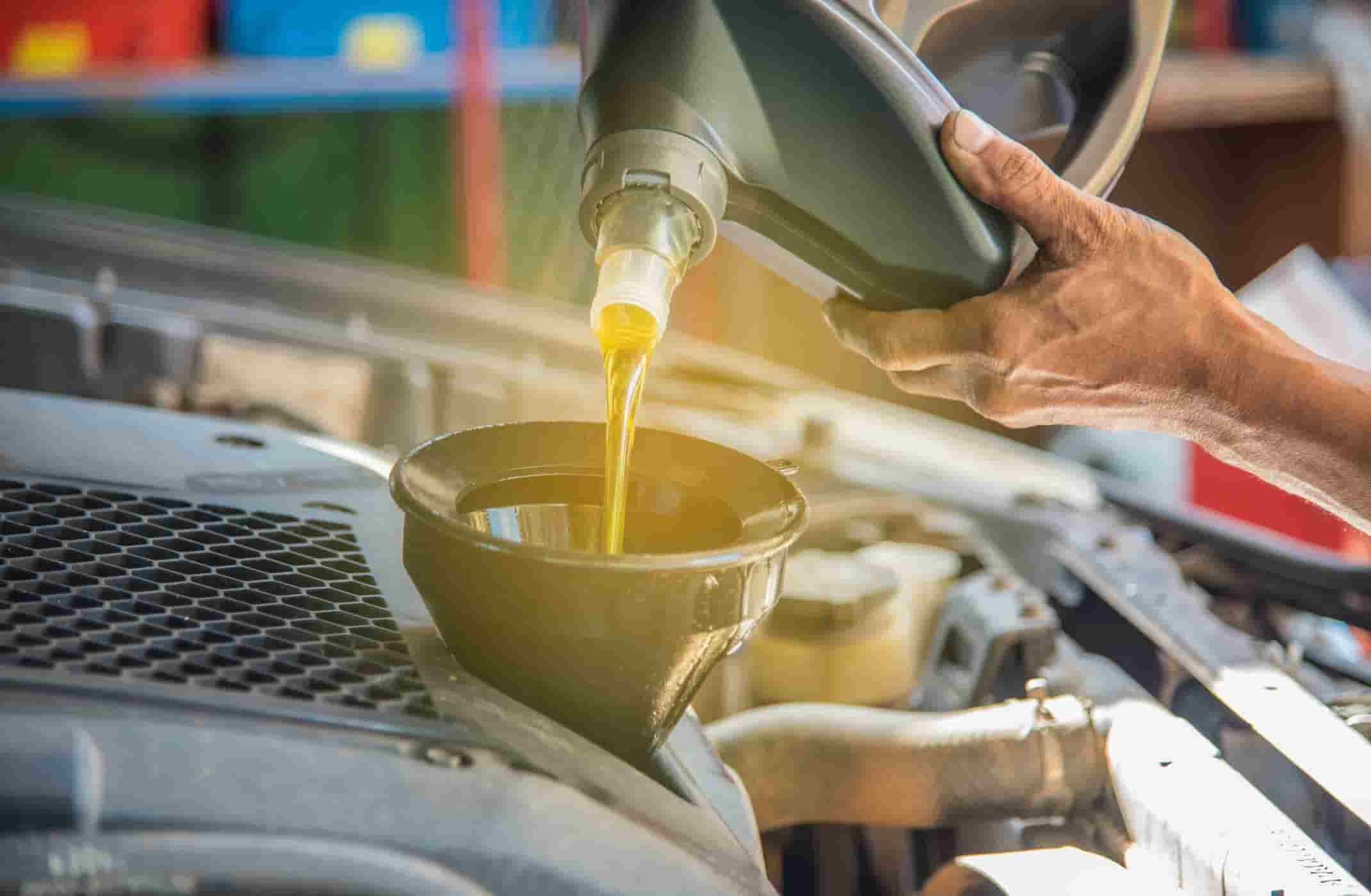  زيت محرك هيونداي (Hyundai engine oil) + سعر شراء رائع 